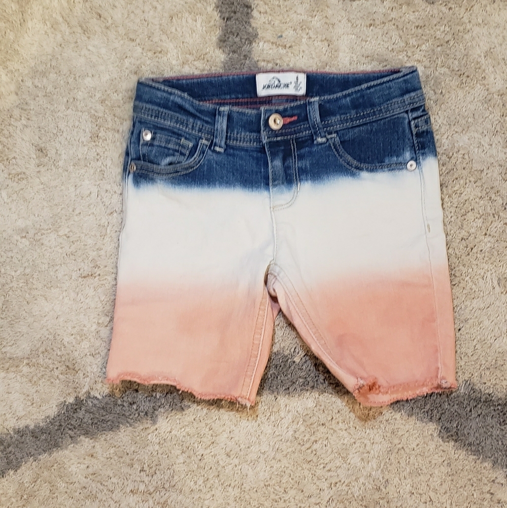 Girl's red white and blue